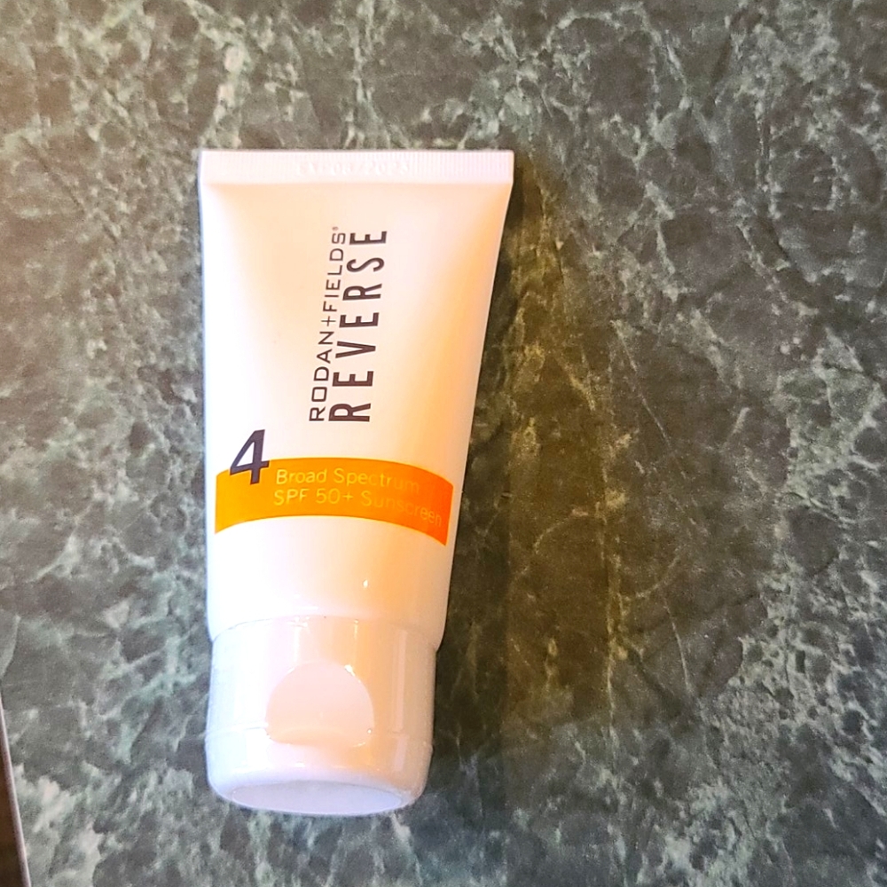 Rodan and fields reverse sunscreen
